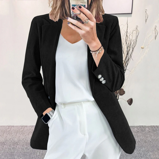 Zulema | Classic and elegant winter garment