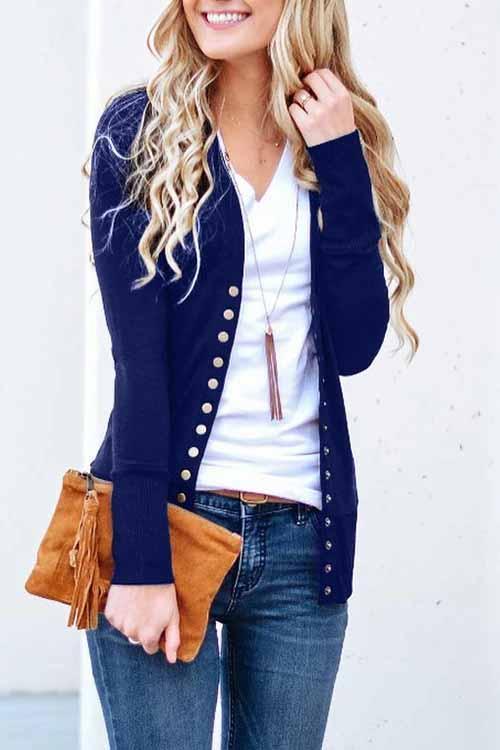 Yadira | Classic and stylish winter cardigan