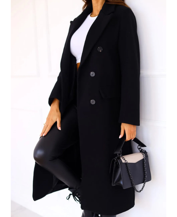 Soledad | Classic and elegant winter garment.