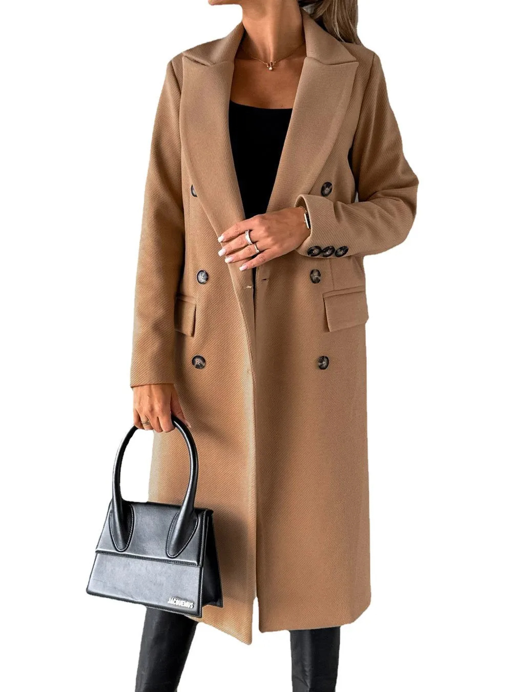 Renata | Casual and effortless winter garment