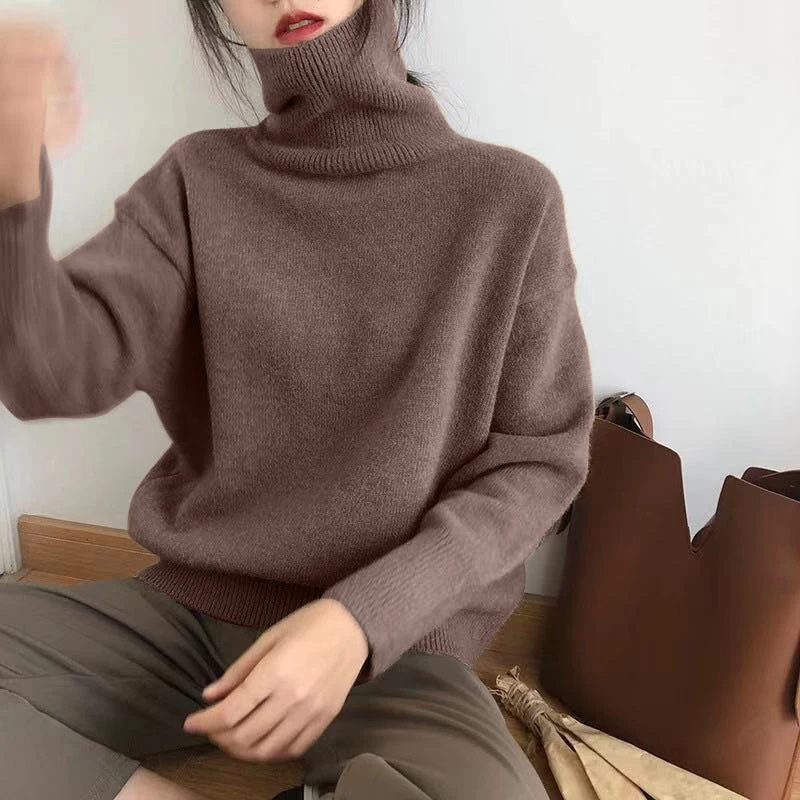 Rebeca | Effortless and chic winter sweater