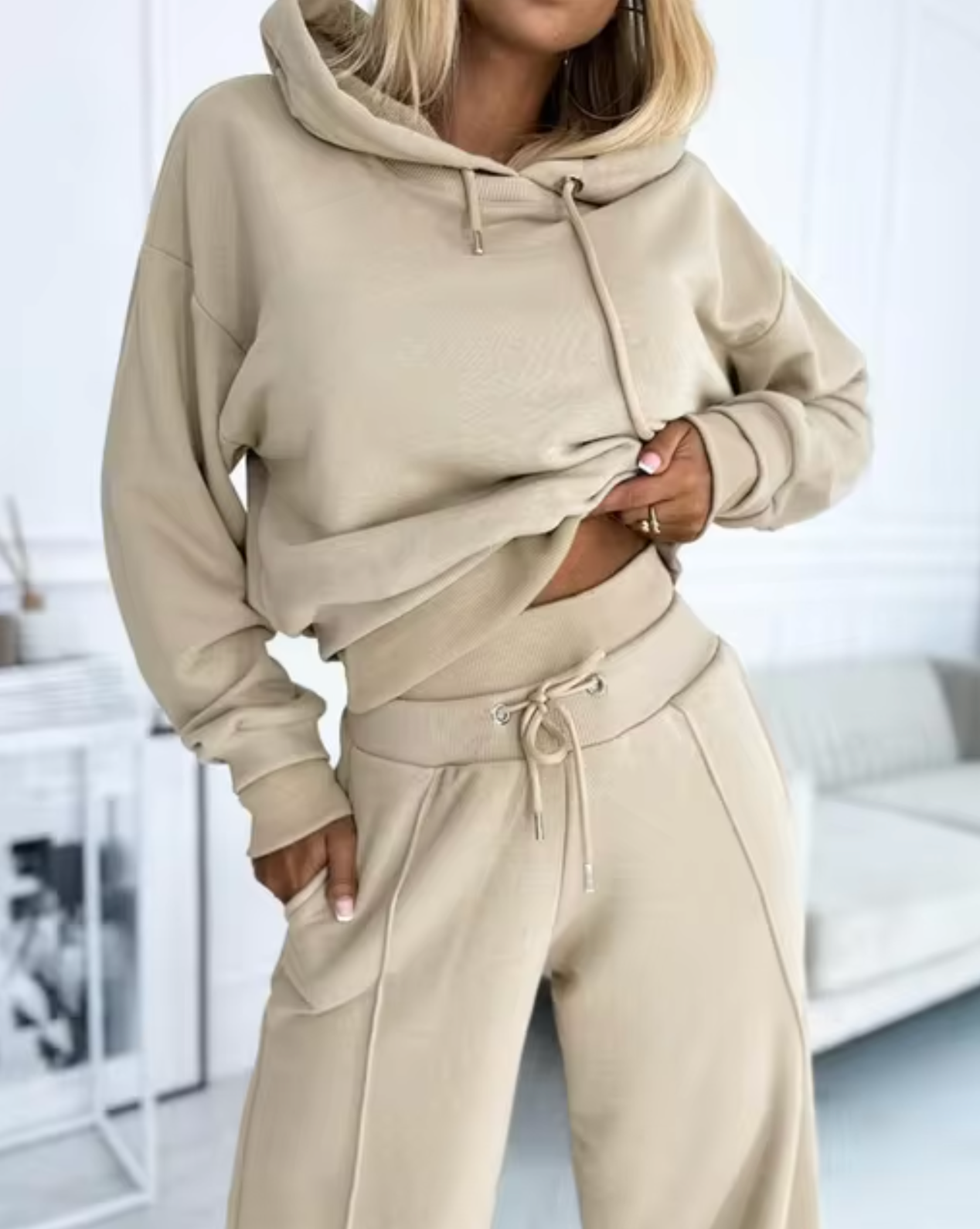 Nora | Two piece set with hoodie and wide leg pants