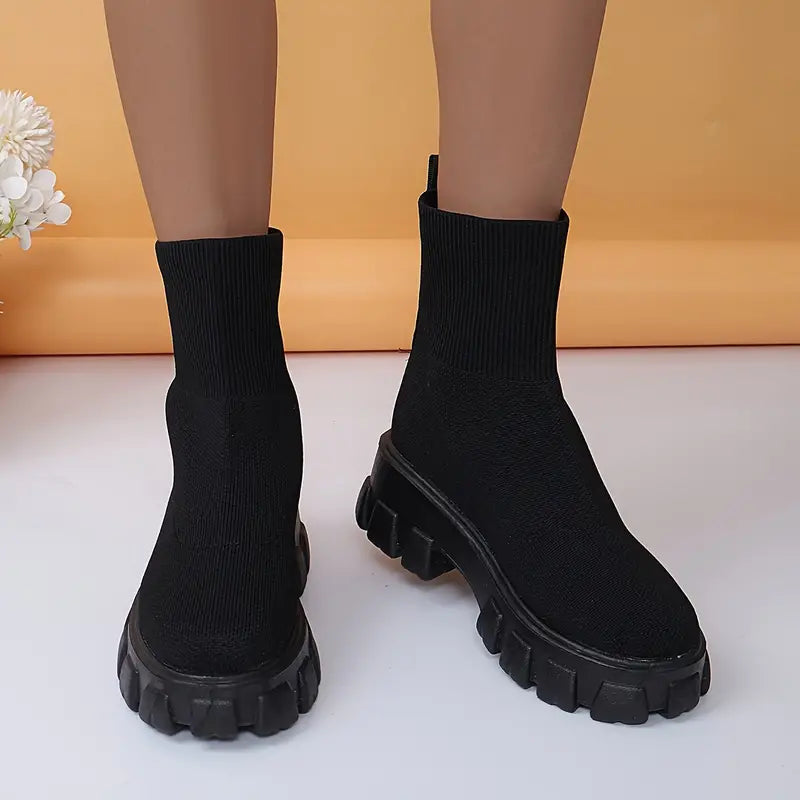 Reina | Custom-made, supportive orthopedic boots