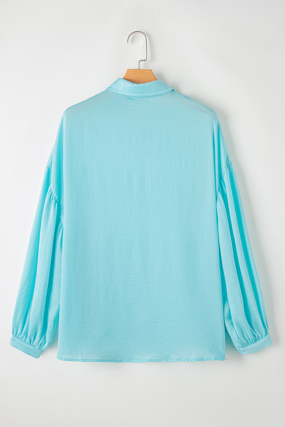 Elda| Modern and fashionable winter clothing item