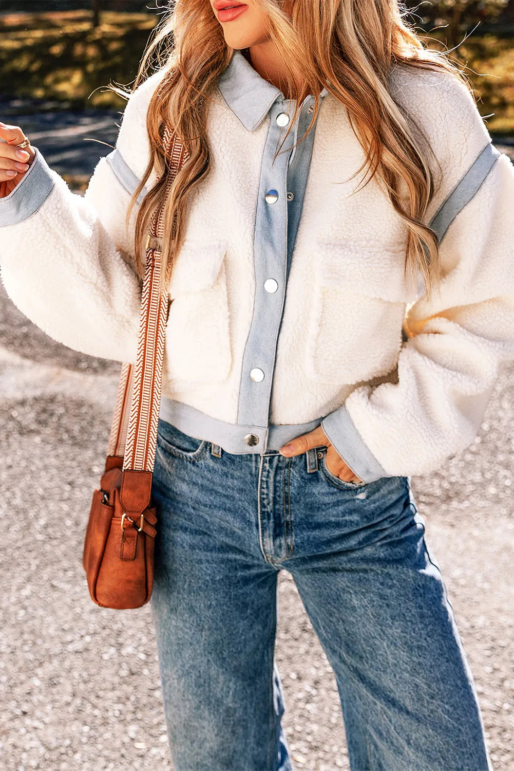 Ilse | Long sleeve jacket with snap closure and splices