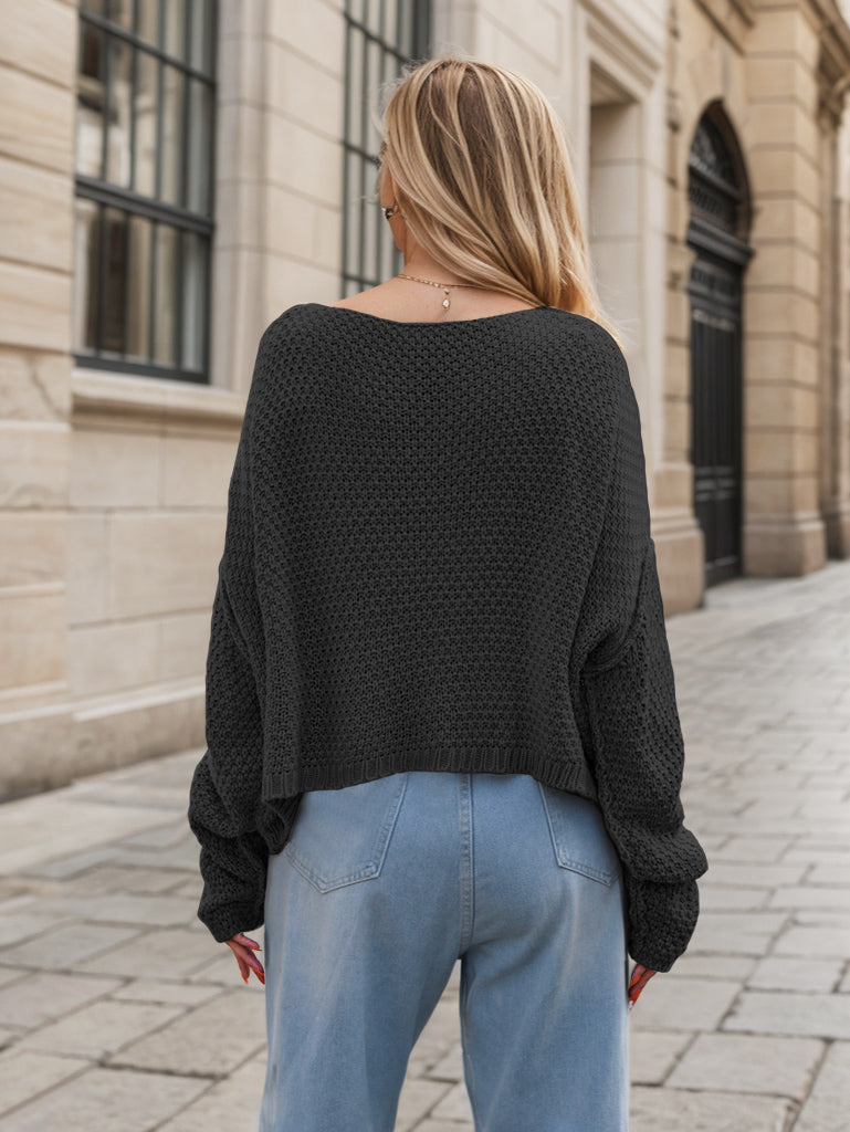 Lena | Long-sleeved sweater with a crew neck and dropped shoulders