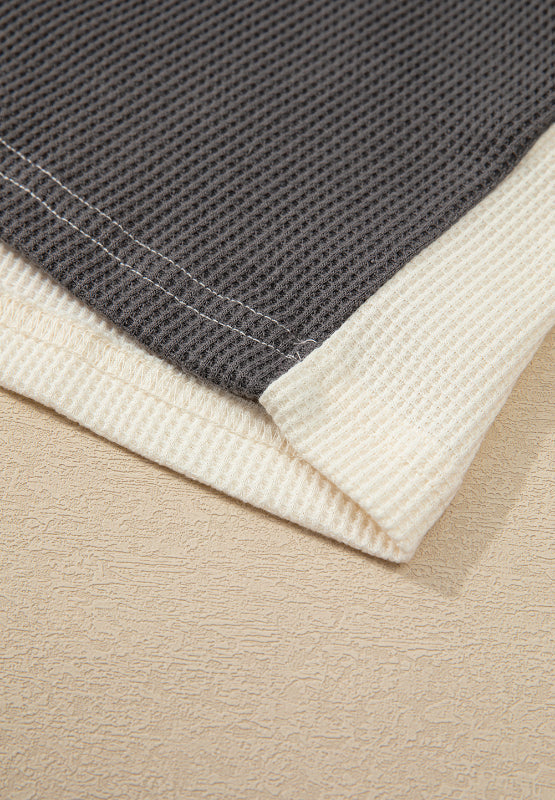 Yesenia | Two-tone long-sleeved waffle knit hoodie
