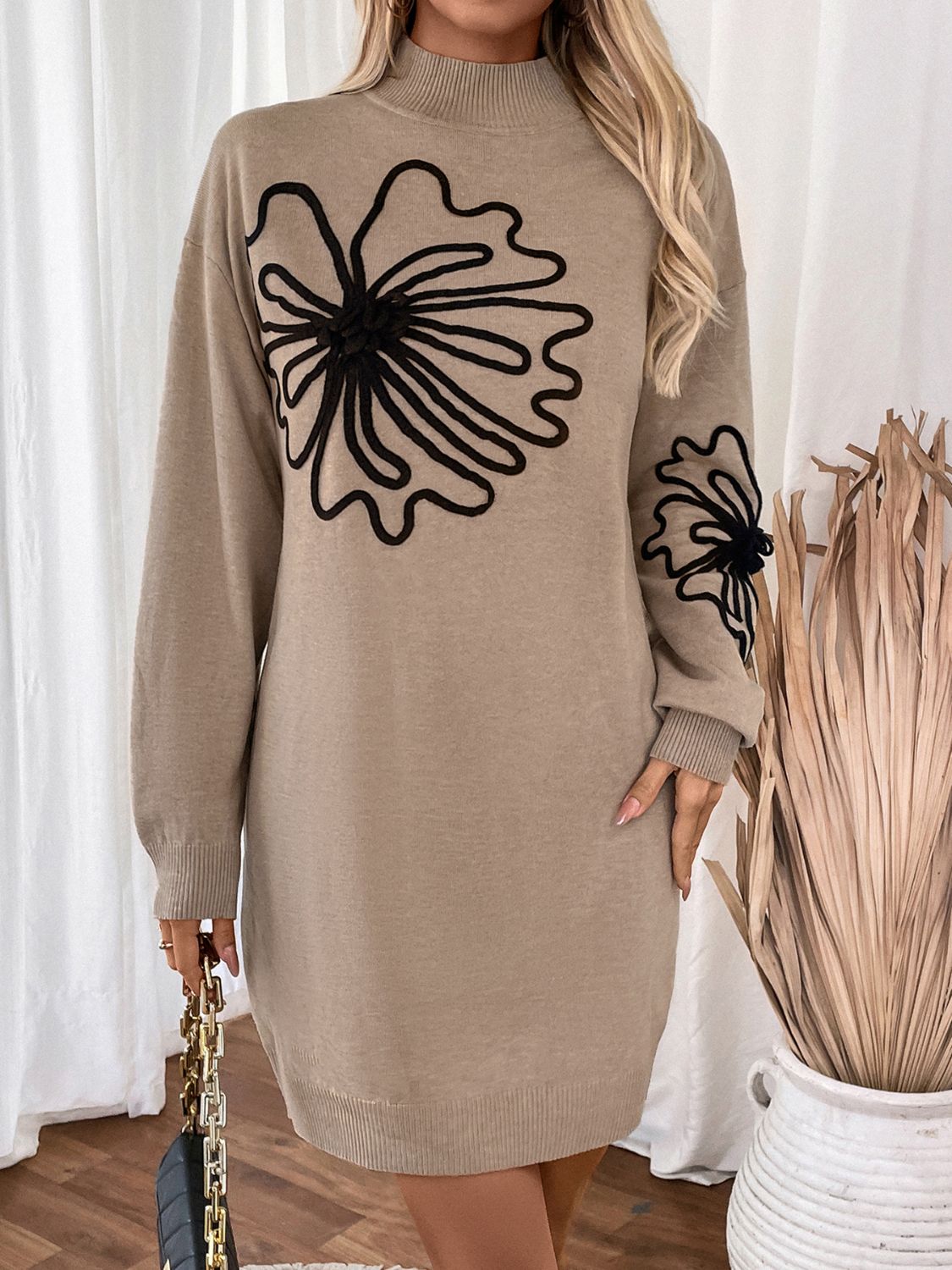 Cornelia | Perfee floral sweater dress with stand-up collar and long sleeves