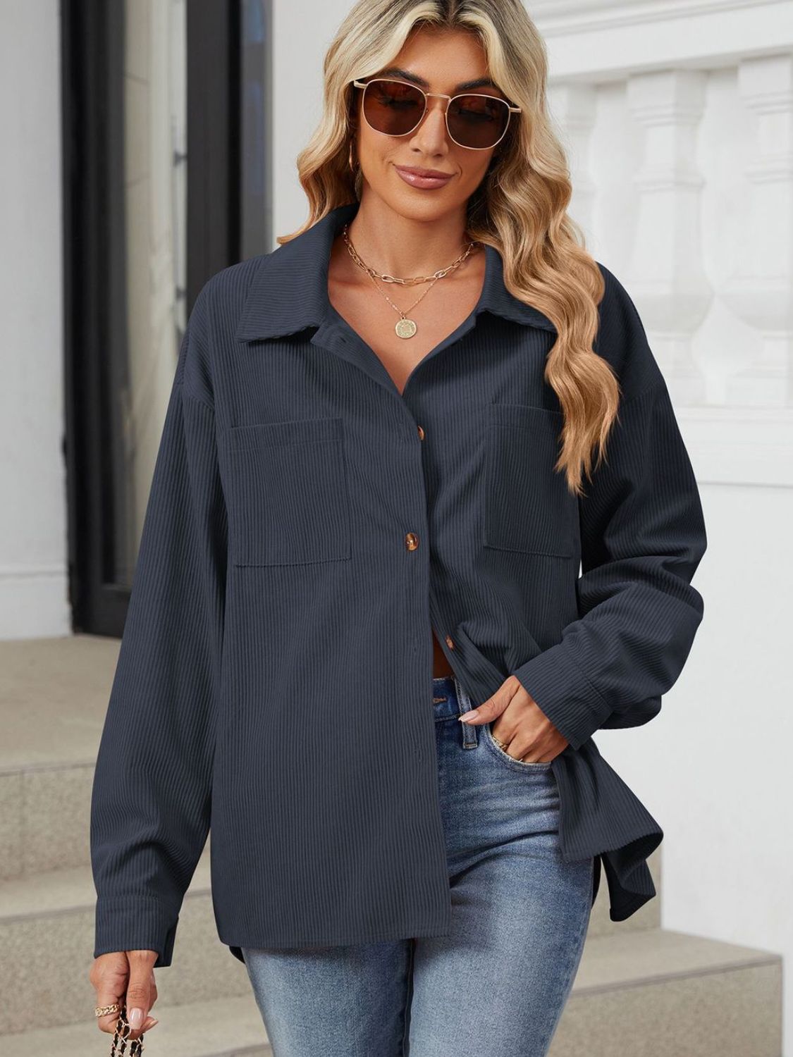 Ines | Long-sleeved outerwear with a button placket and dropped shoulders