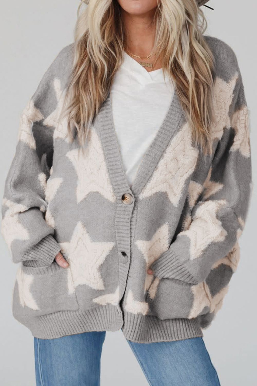 Leila| Timeless and stylish winter cardigan