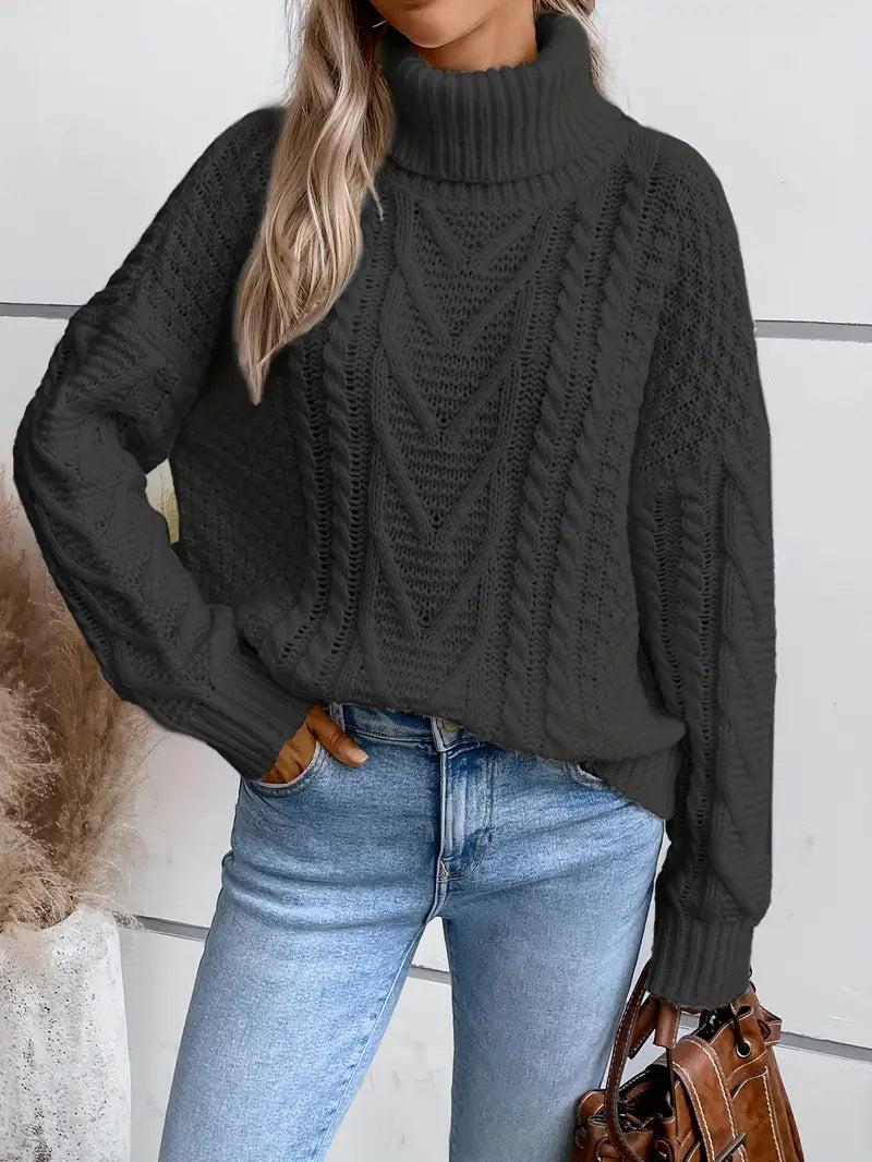 Sol | Elegant and versatile winter garment
