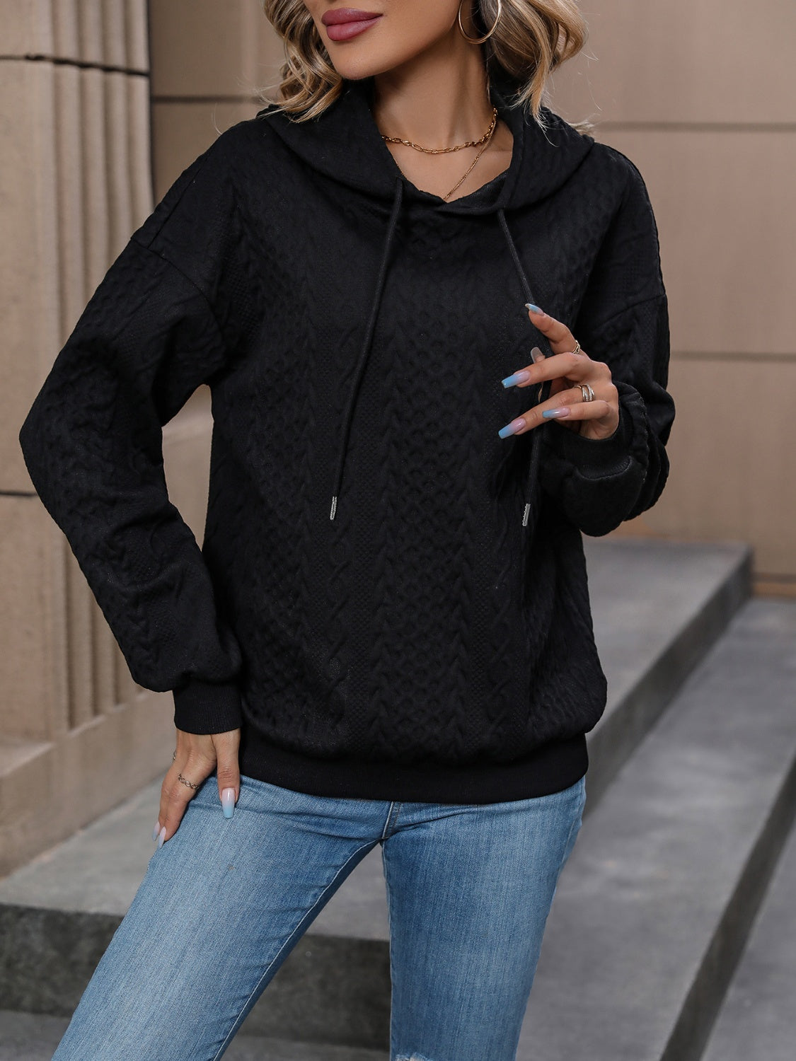 Lorena | Drawstring hoodie with long sleeves