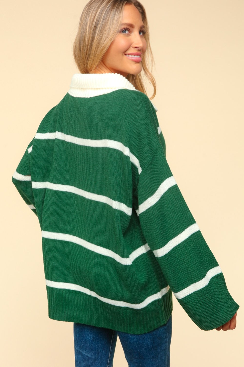 Inés | Striped contrast sweater with collar from Haptics