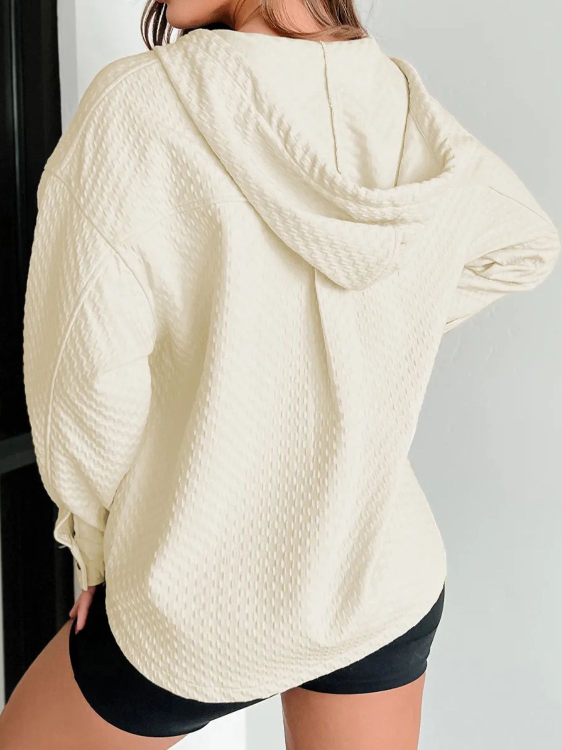 Paulina | Hooded sweater with drawstring and half-length button