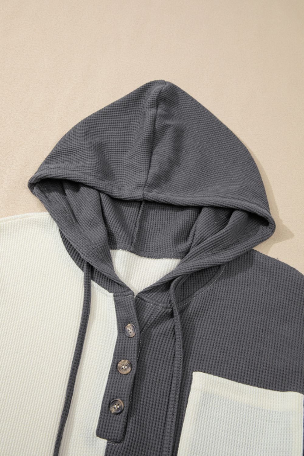 Yesenia | Two-tone long-sleeved waffle knit hoodie