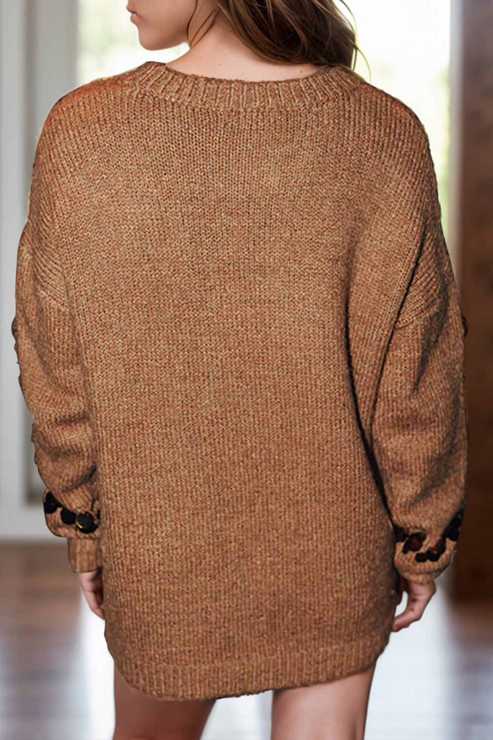 Nina | Long-sleeved sweater with sequins and a crew neck