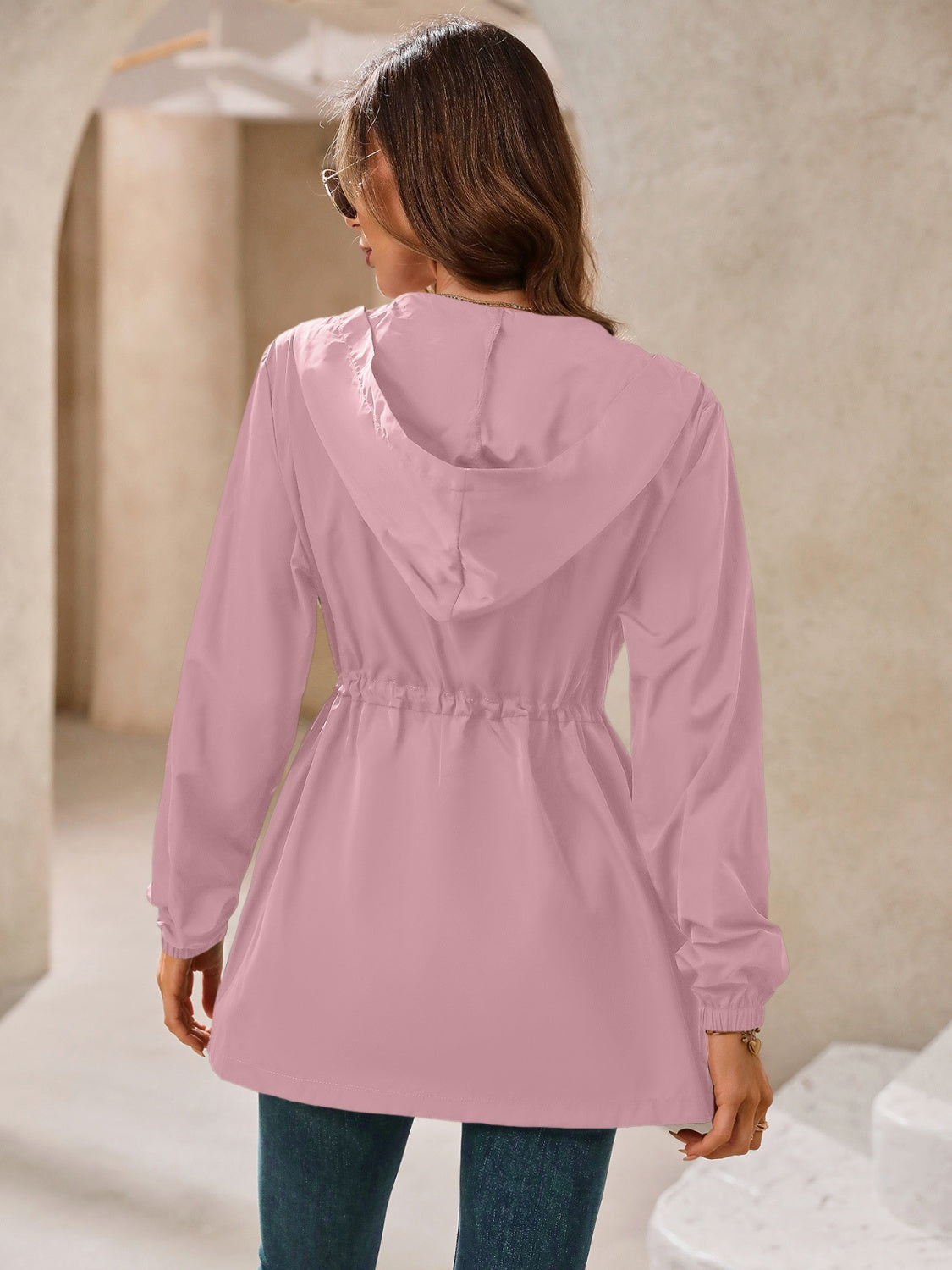 Elvira | Waterproof, long-sleeved outdoor windbreaker with hood