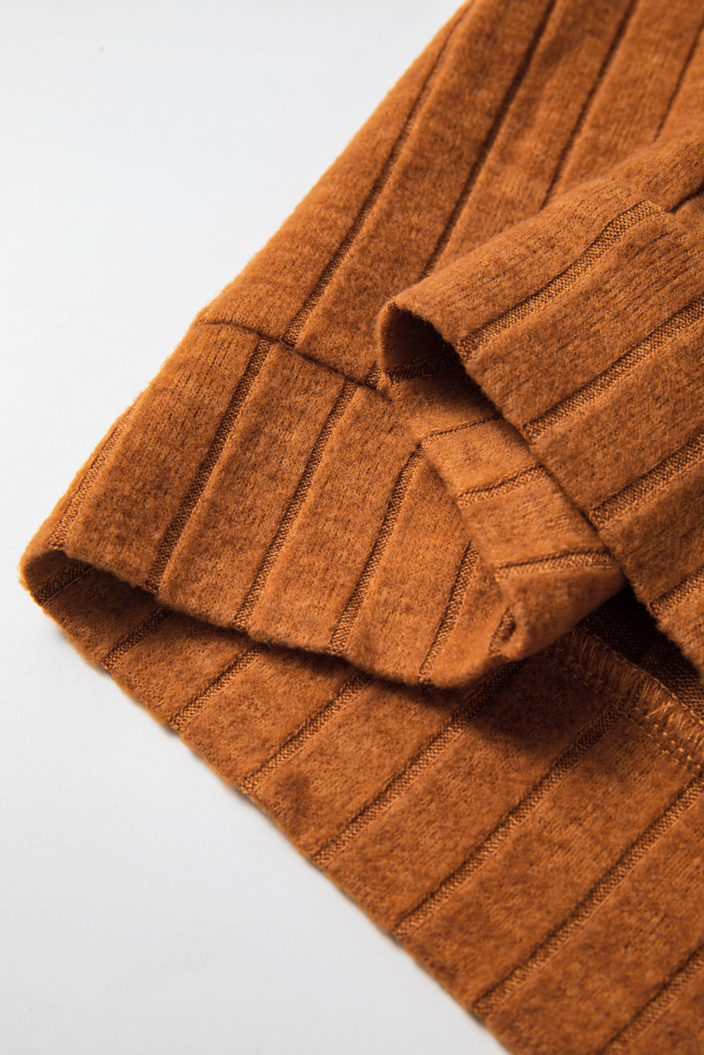 Irma | Fashionable and effortless winter blouse