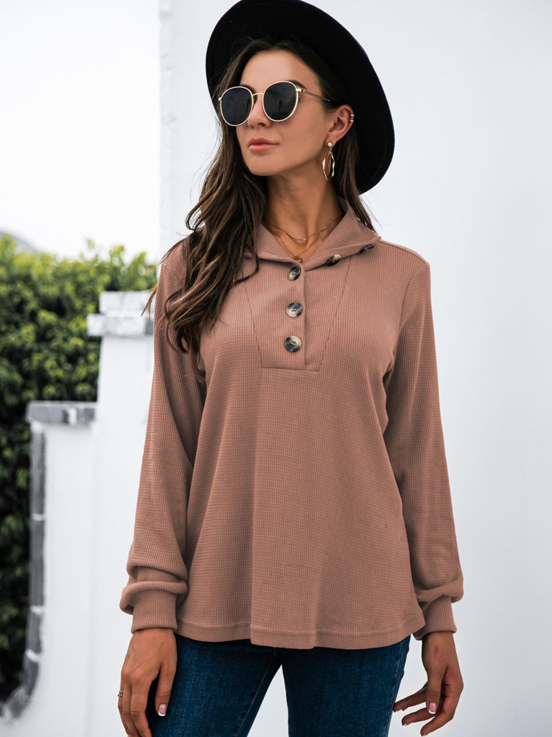 Renee | Half button t-shirt with long sleeves