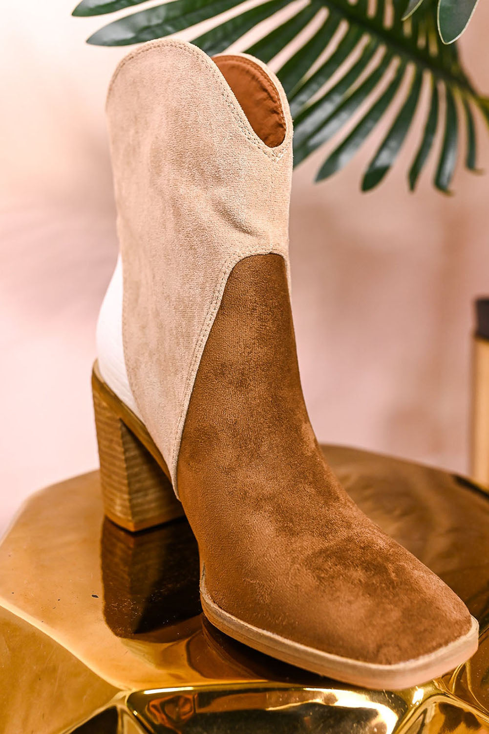 Gabriela | Casual and supportive orthopedic footwear
