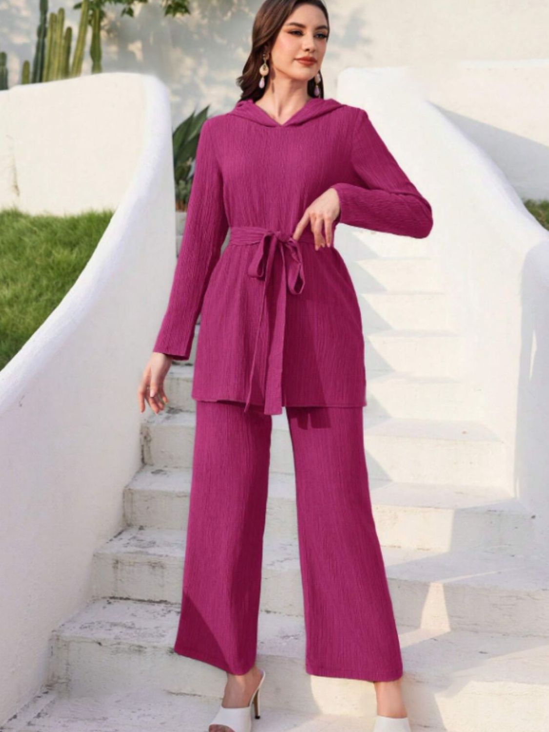 Annelie | Set consisting of a long-sleeved hooded top and tie-dye trousers