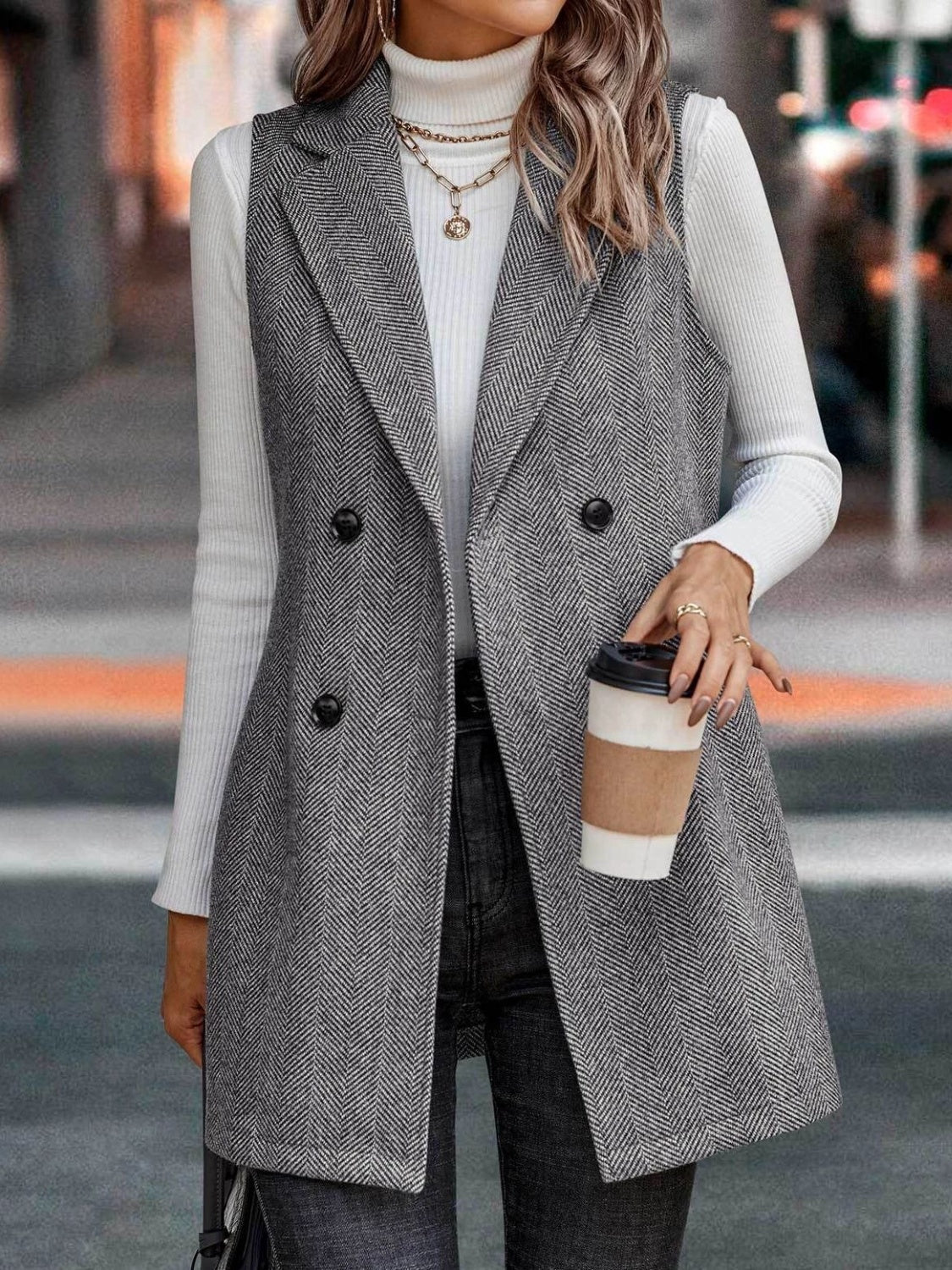 Carolin | Long cut vest coat with buttoned collar and collar