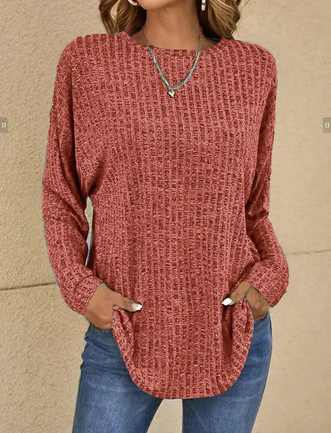 Christel | Versatile and comfortable sweater