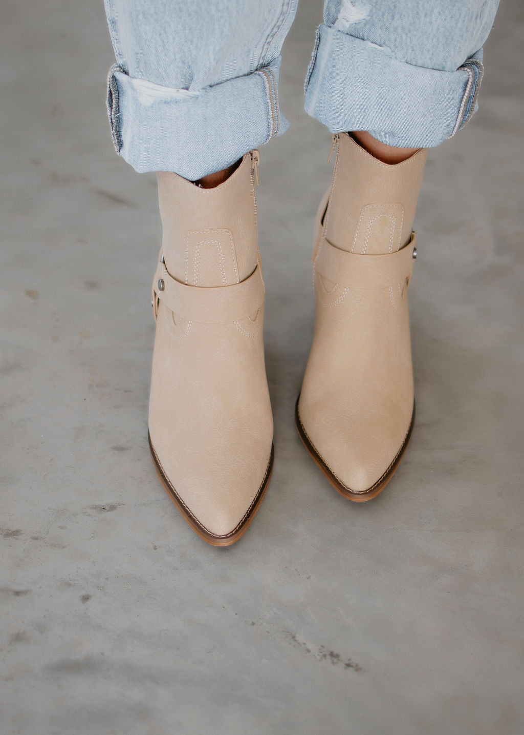 Solange | Versatile and supportive orthopedic footwear