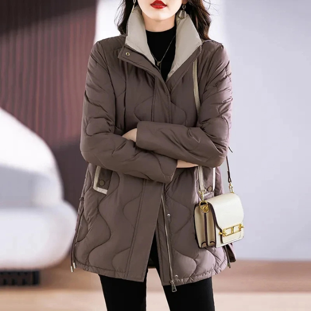 Yara | Elegant and versatile winter garment