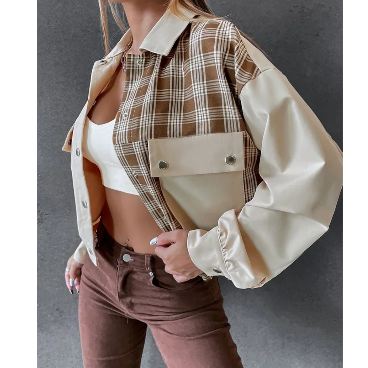 Patricia | Elegant and casual winter garment