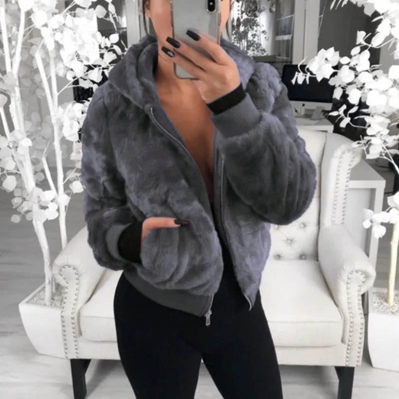 Eva | Classic and elegant winter garment