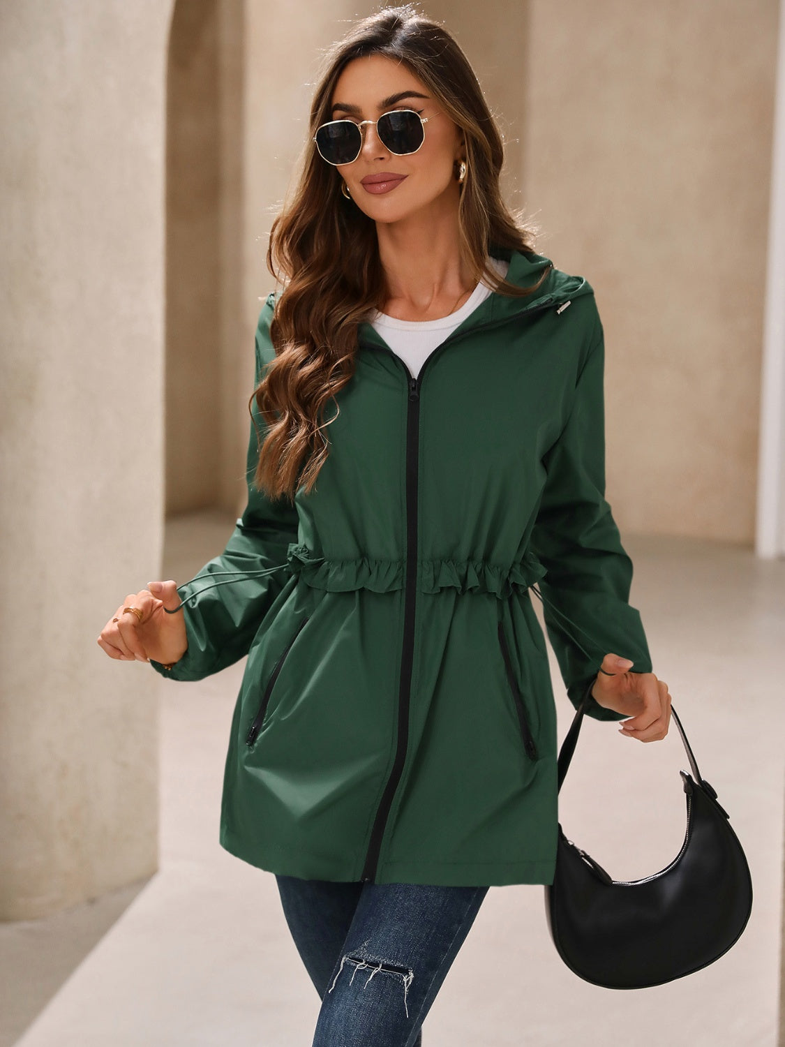 Paulina | Waterproof, long-sleeved outdoor windbreaker with hood