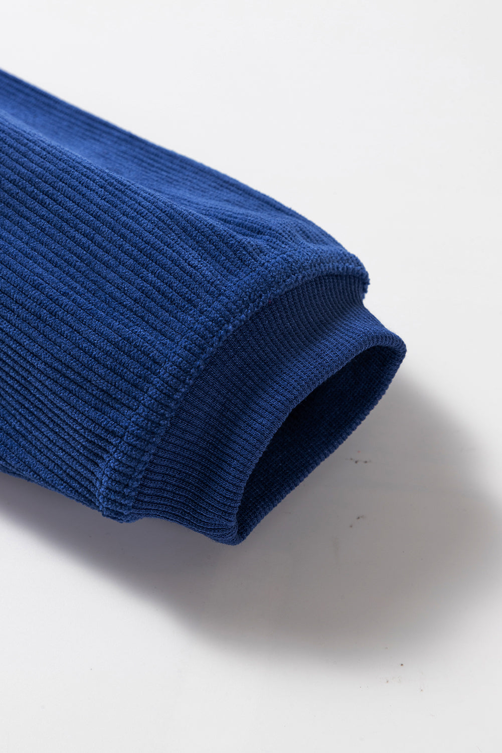 Pilar| Relaxed and timeless winter garment