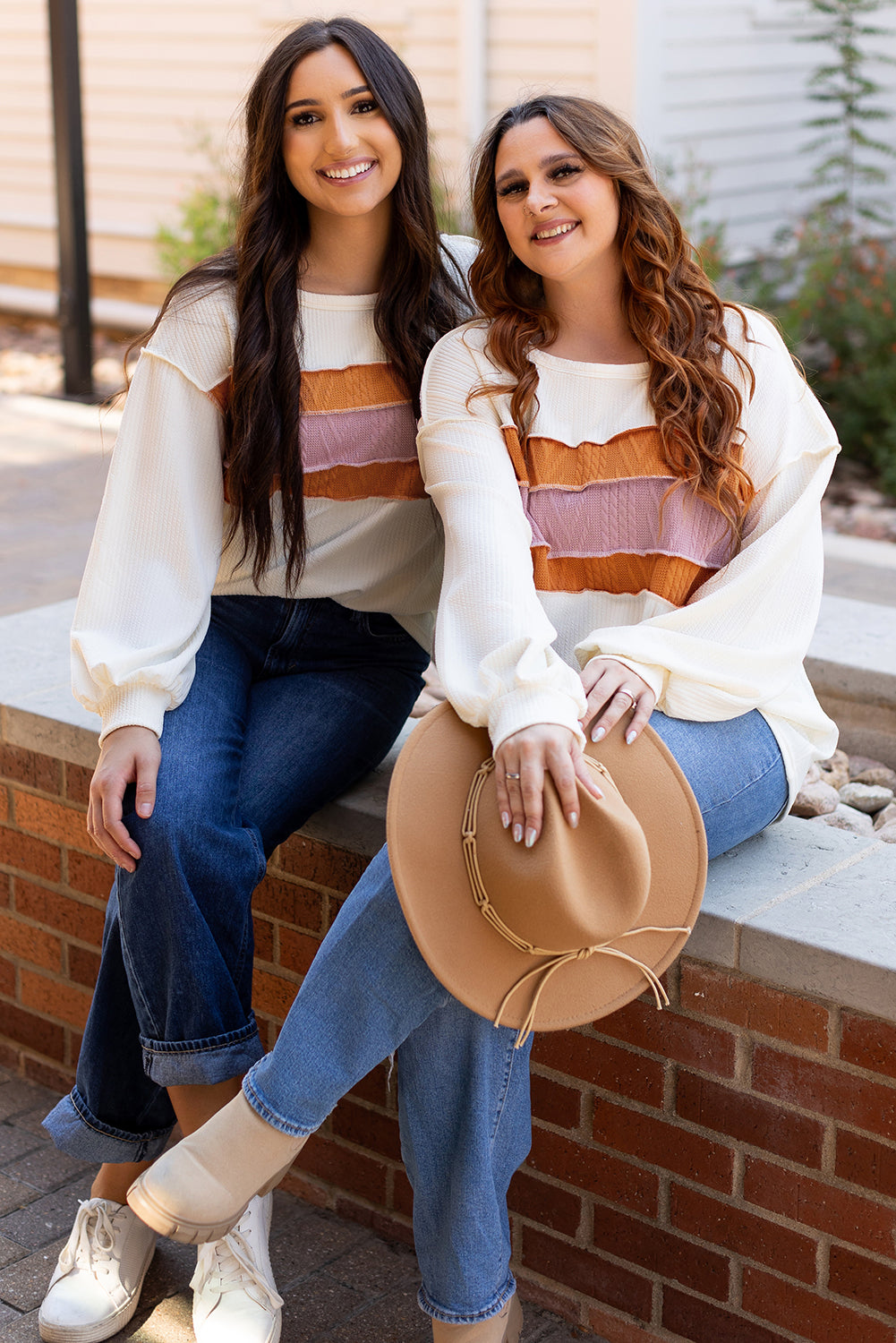 Reina | Timeless and elegant winter top