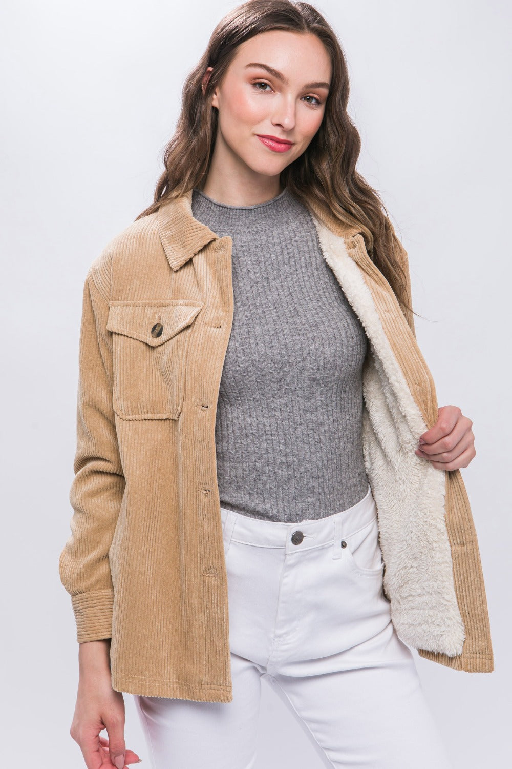 Barbara | Love Tree corduroy jacket with buttons and Sherpa interior