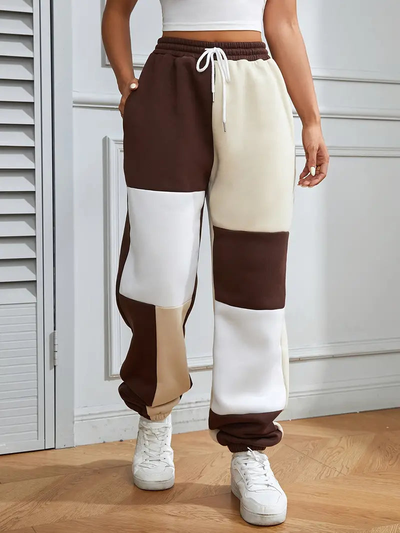 Jimena | Stylish jogging pants with a color block design