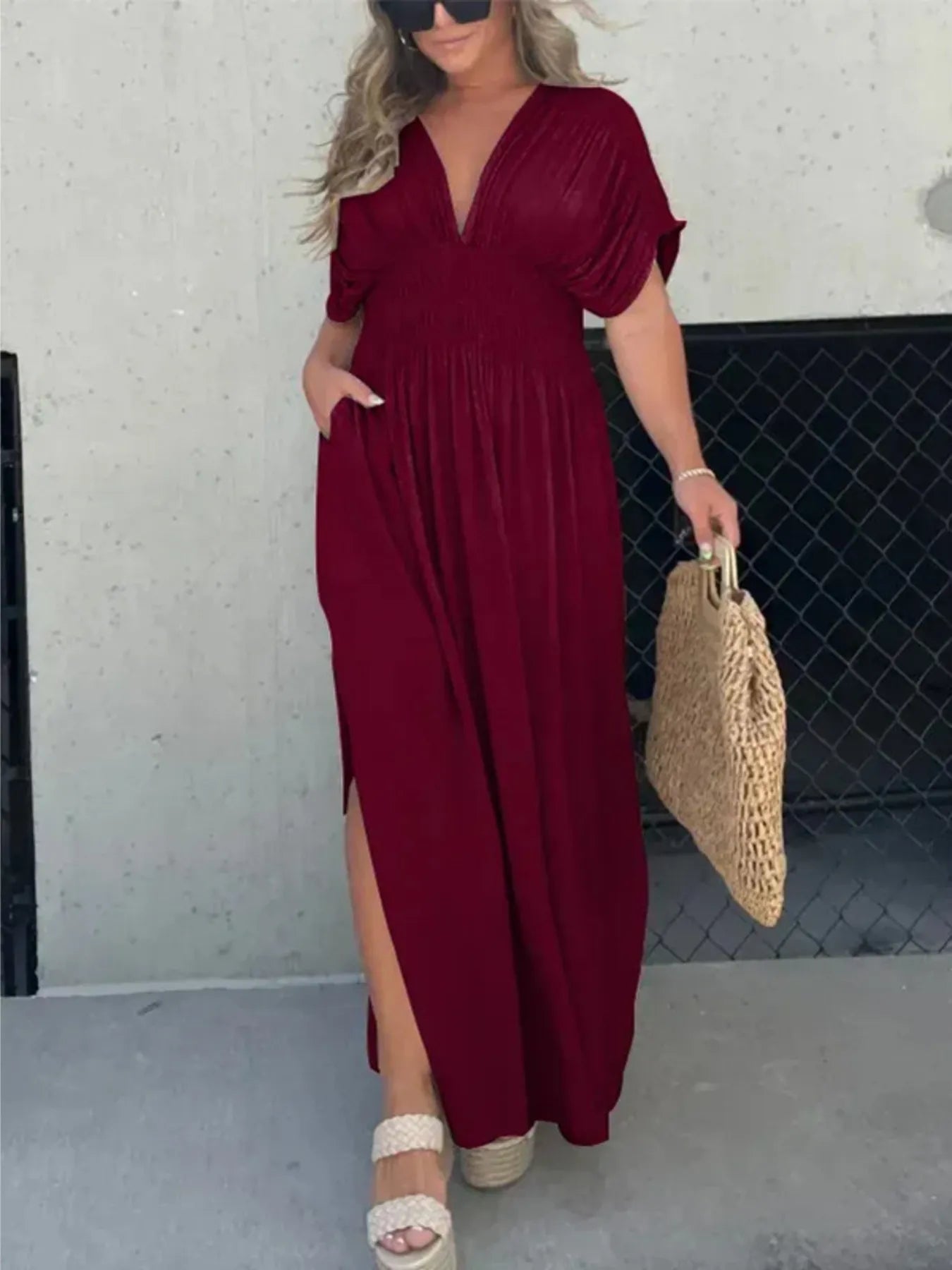 Letizia® | Elegant Maxi Dress With V-Neckline And Side Slit