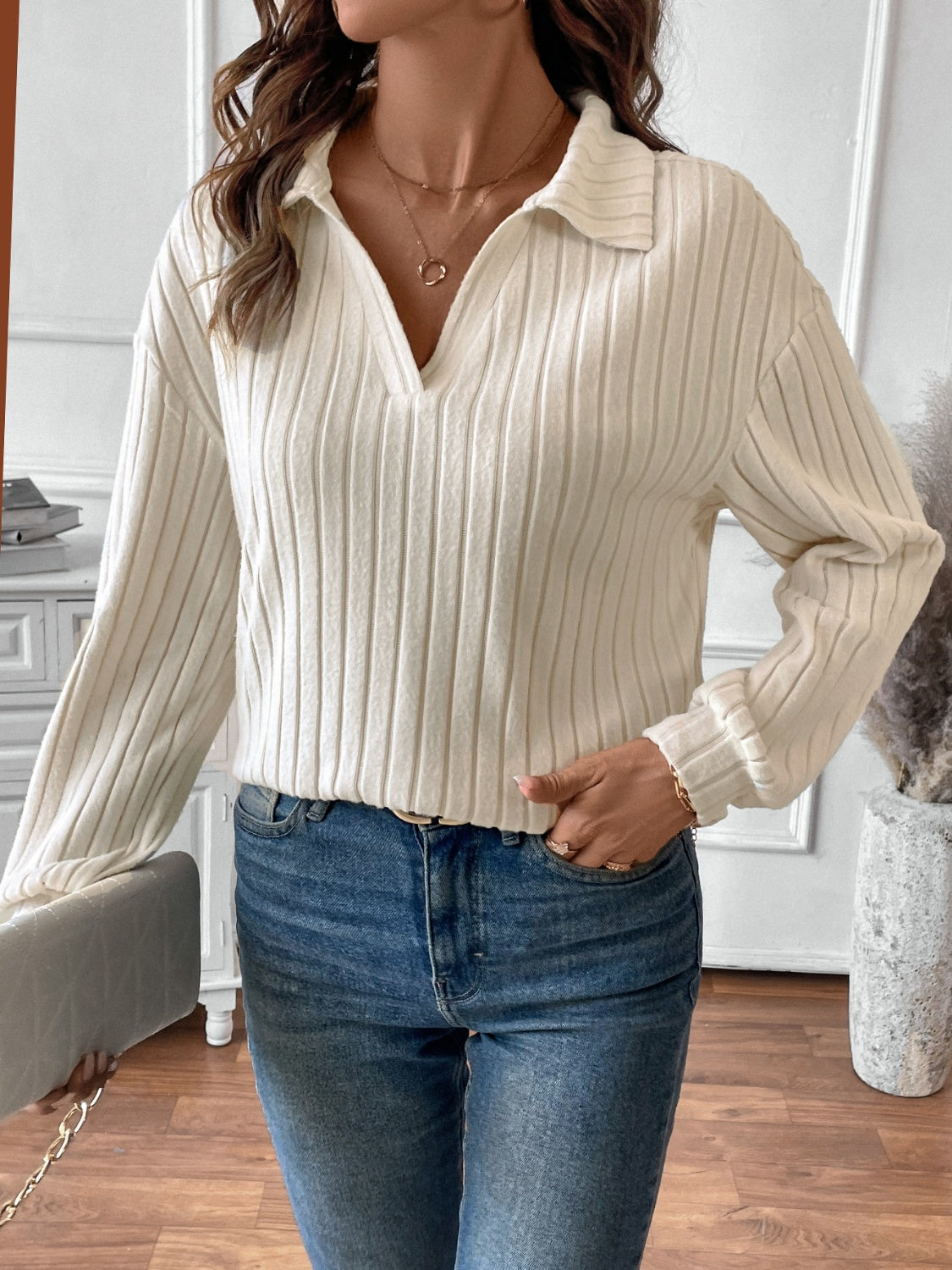 Charlotte | Ribbed long sleeve t-shirt with Johnny collar