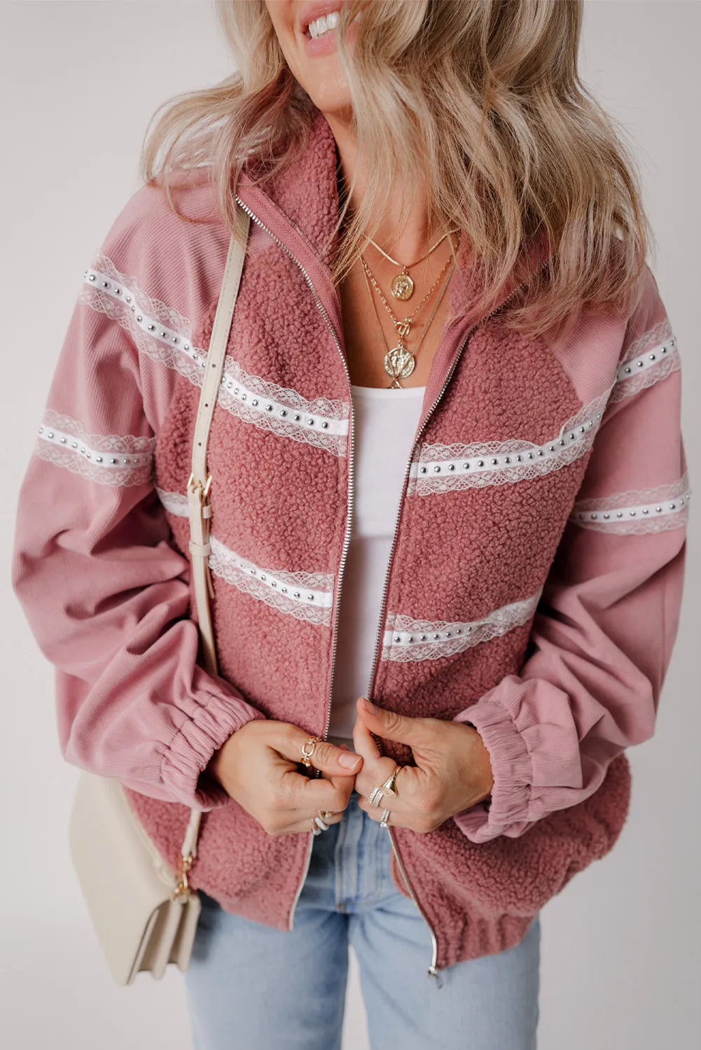 Lucía | Long sleeve jacket with fluffy lace detail and zip fastening