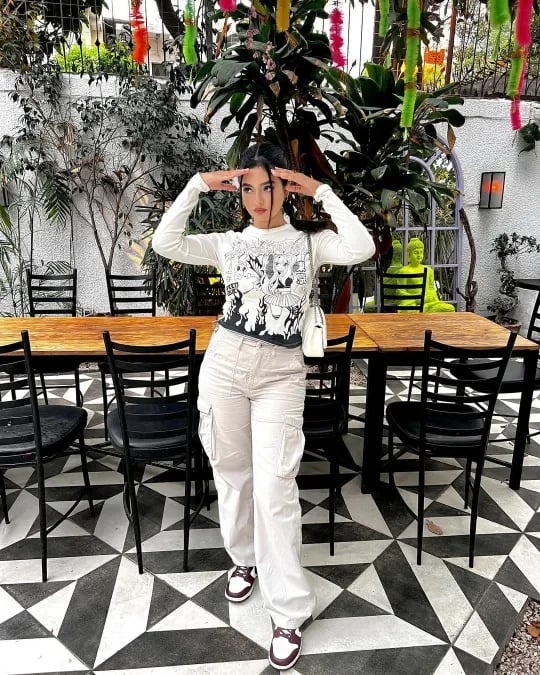 Belisa® | Adjustable Cargo Pants. Straight Cut For Casual Style