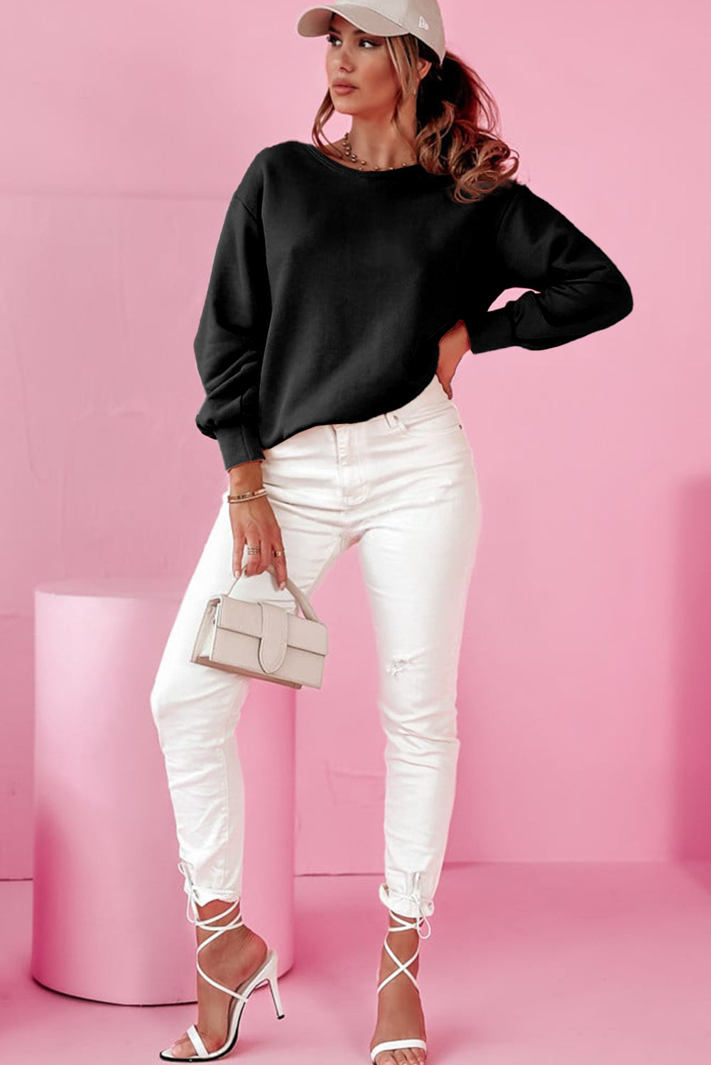 Adriana | Fashionable and effortless winter garment
