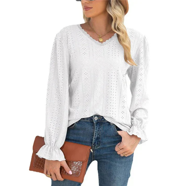 Pilar | Effortless and chic winter blouse
