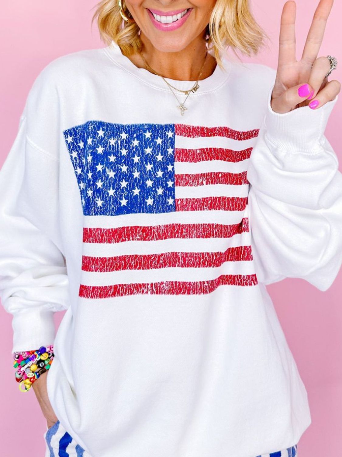 Xandra | Long sleeve crew neck sweatshirt with US flag