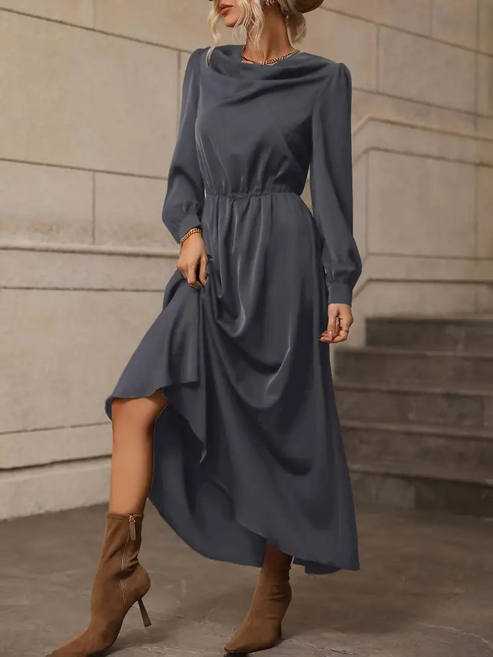 Soraya | Simple and stylish winter dress