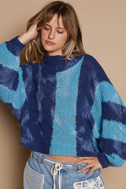 Maria Fernanda | POL sweater with stand-up collar and color block design