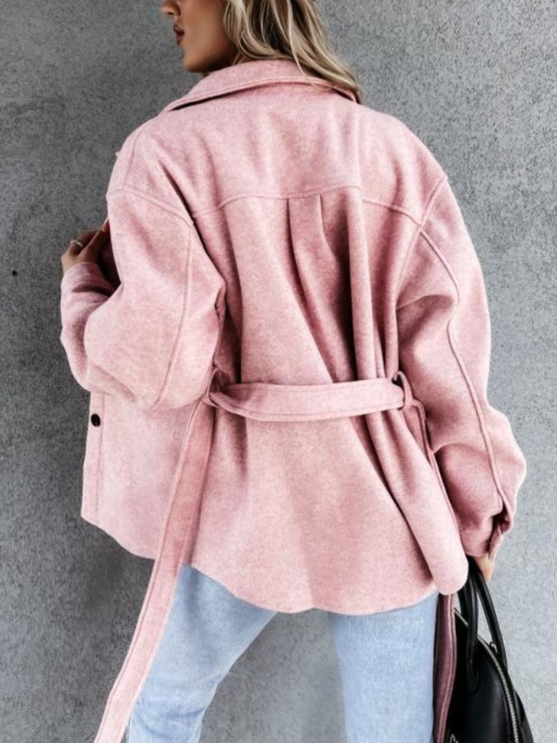 Olivia | Collared neck jacket with tied pockets and collar
