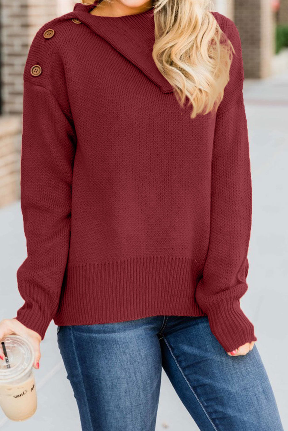 Lorena | Relaxed and timeless winter sweater
