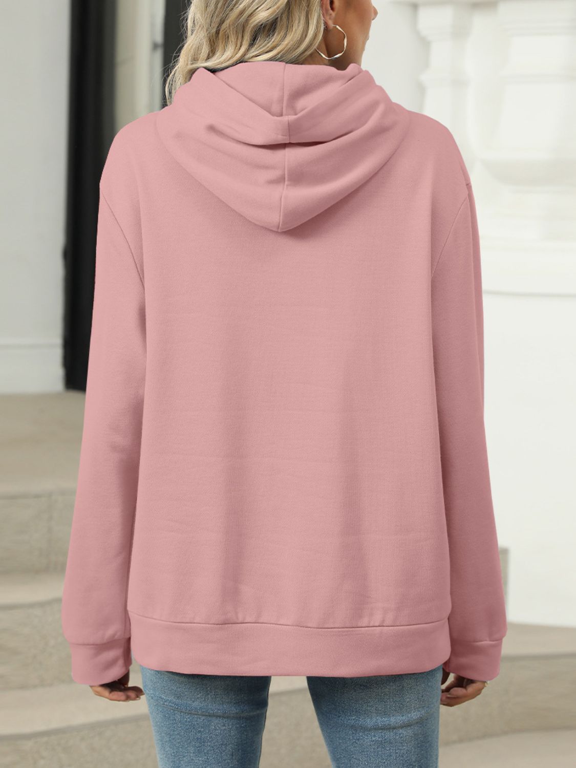 Dagmar | Hoodie with pockets and long sleeves