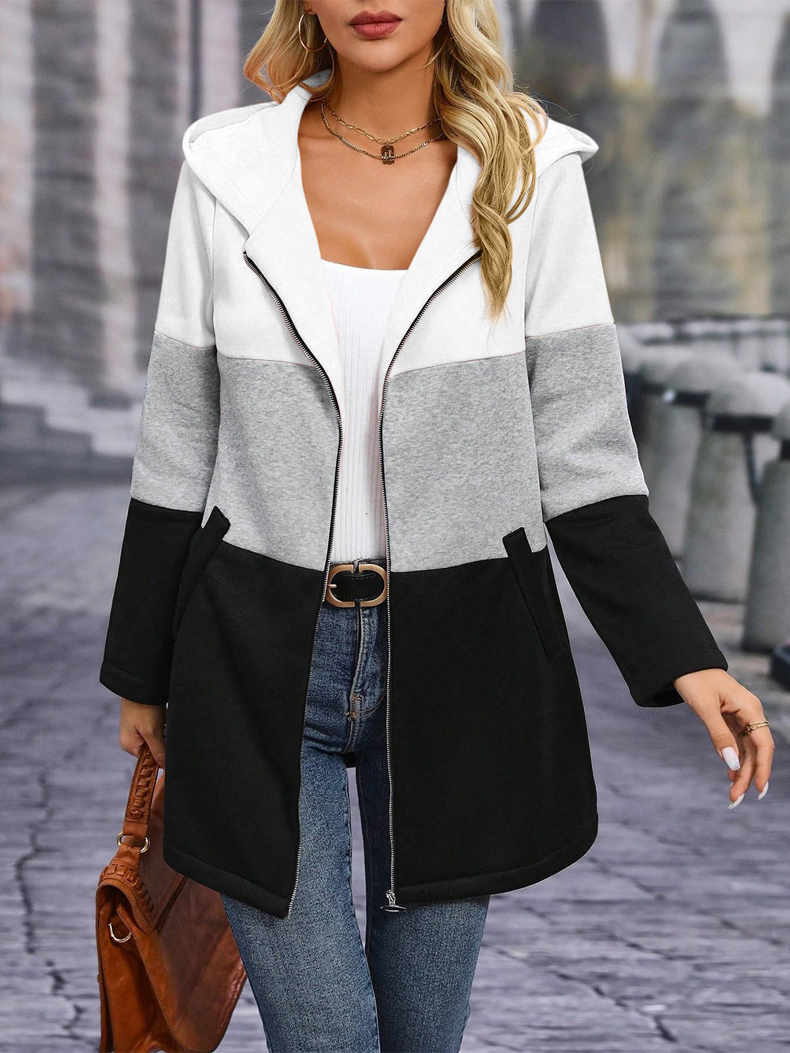 Helga | Long sleeve outerwear with hood and color block zip fastening