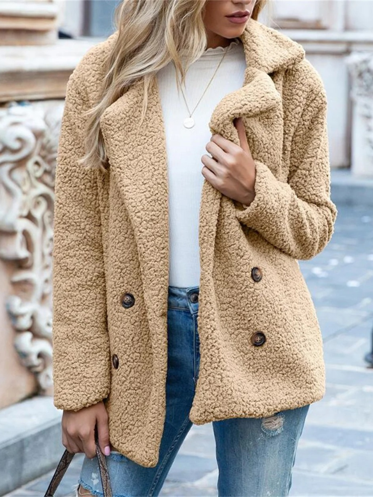 Monica | Modern and fashionable winter clothing item